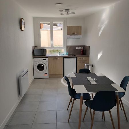 Appartement Cosy Avec Place De Parking Privee Le Mans Eksteriør bilde